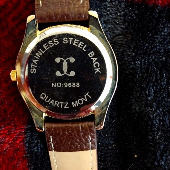 Charming Carlie Watch - Picture 3 of 4